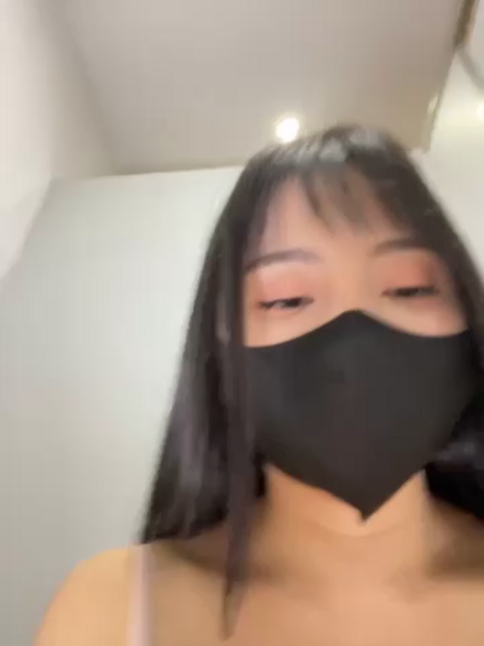Asia-Lynn