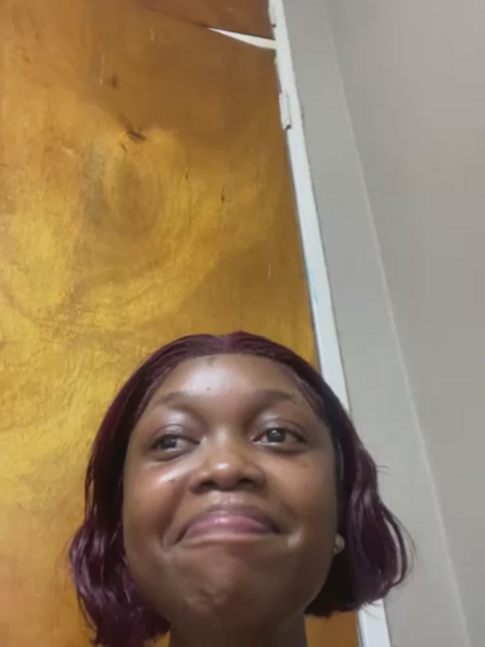 QueenTee23
