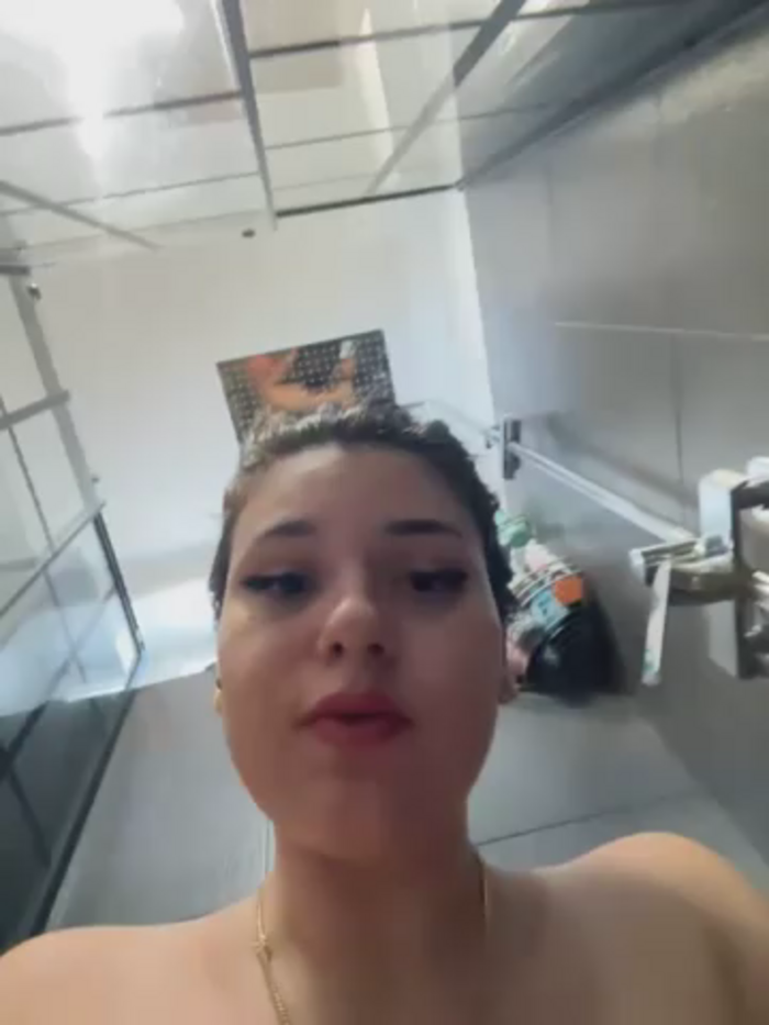 RedAssHottie