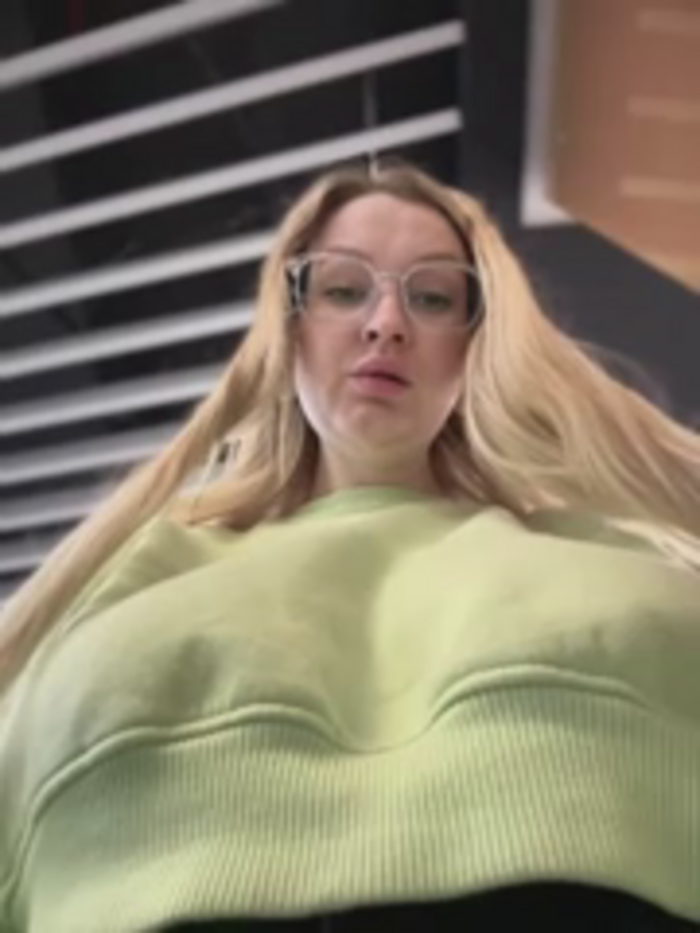 Teya_moon_