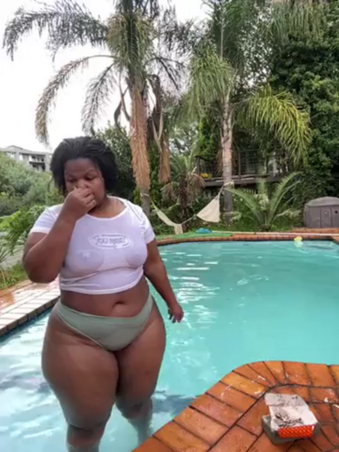 Young_Xoli