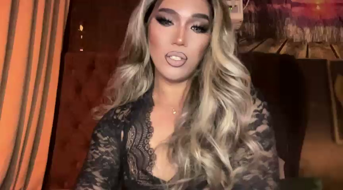 Lo_la_69