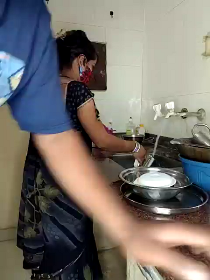 DesiRiya77