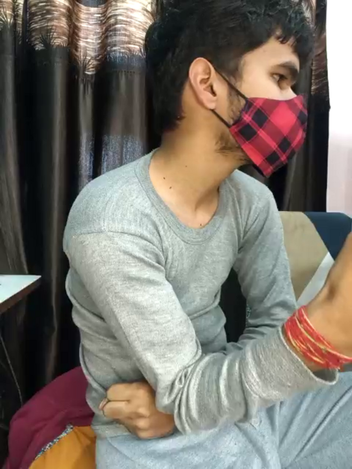 big_tits-queen
