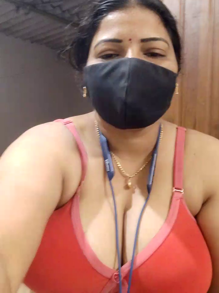 Lathika_tamil