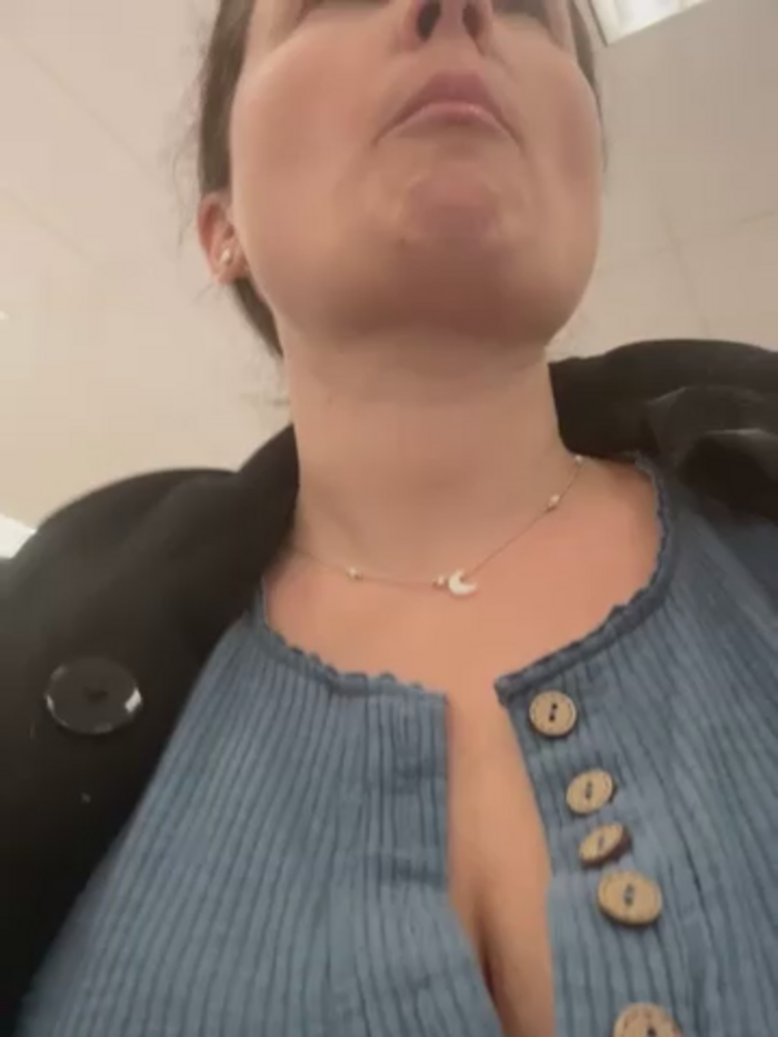 MilfyMrsRobinson