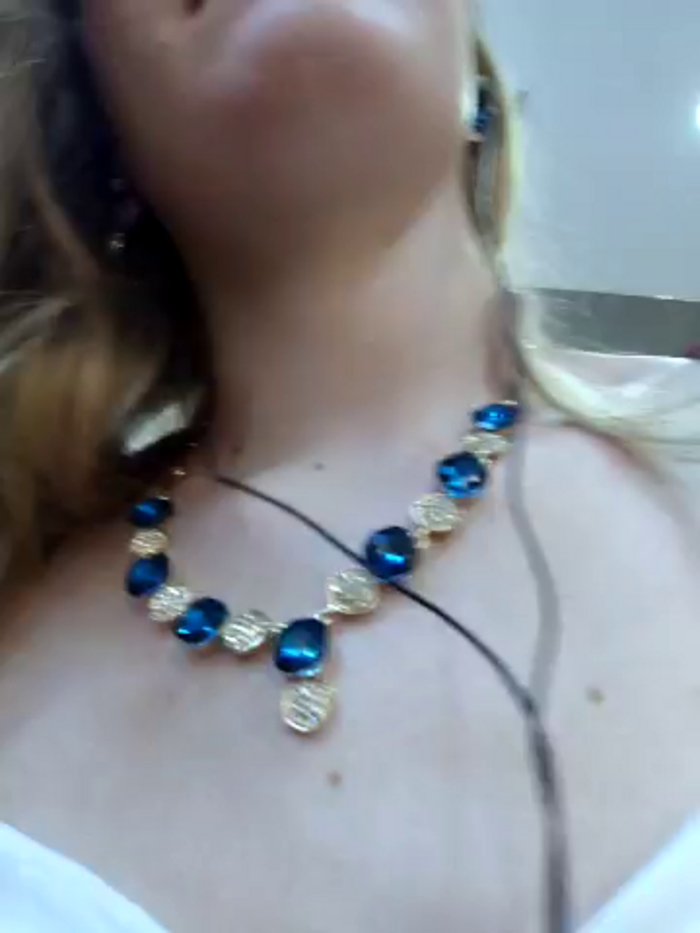 NicoleCut