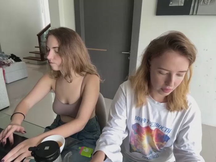 Nura_n_Sarah