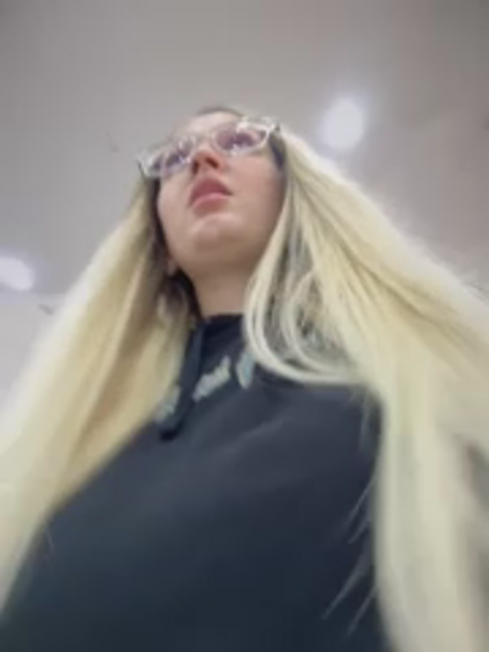 Teya_moon_