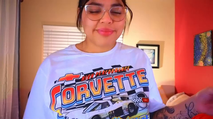 miacanela_xo