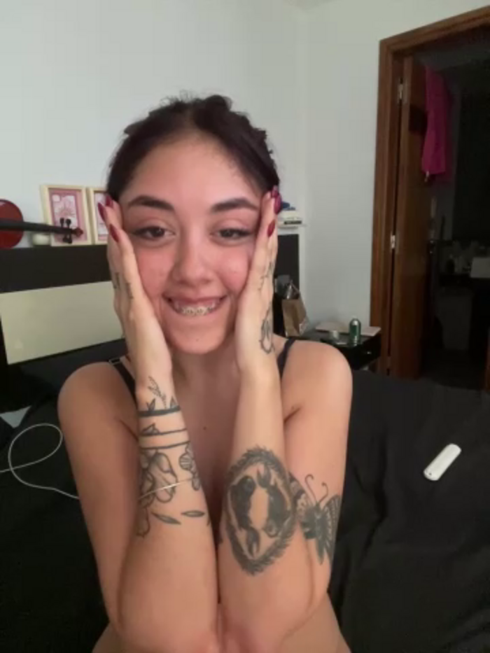 yourdreamgirl11