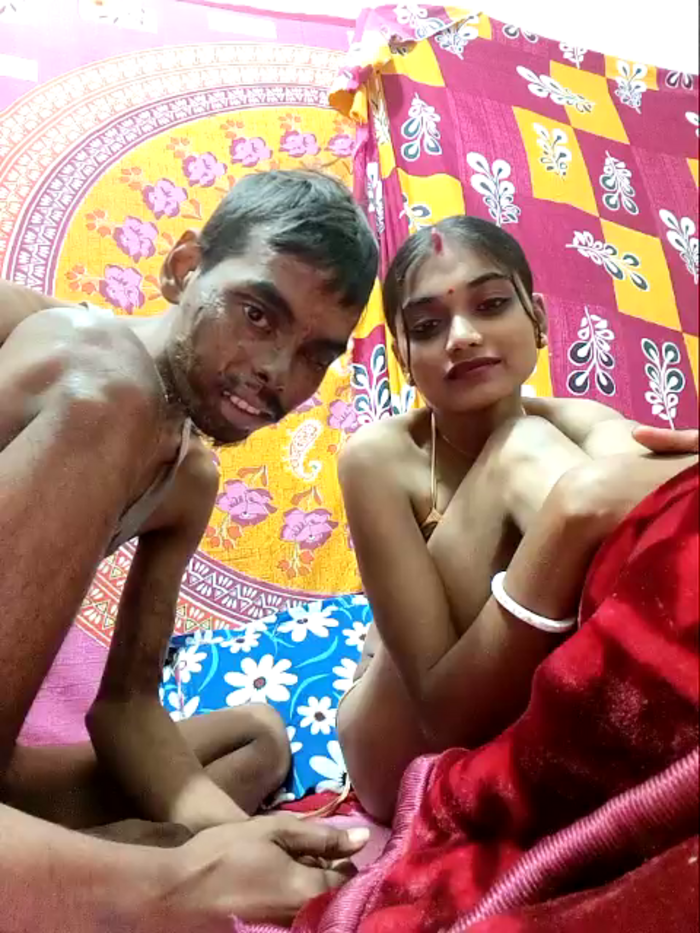 Hotbhabhi85