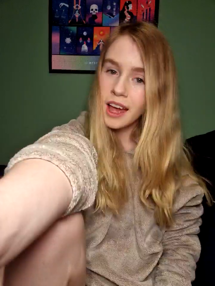 PetiteElise_xcx