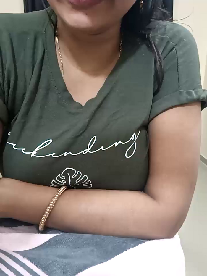 kaamuk_shweta