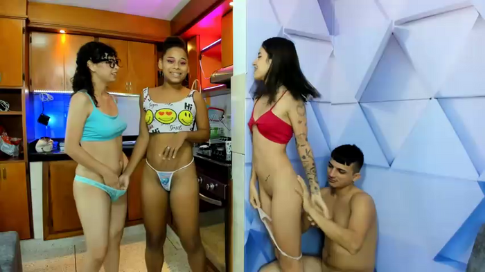 royalgirls_x