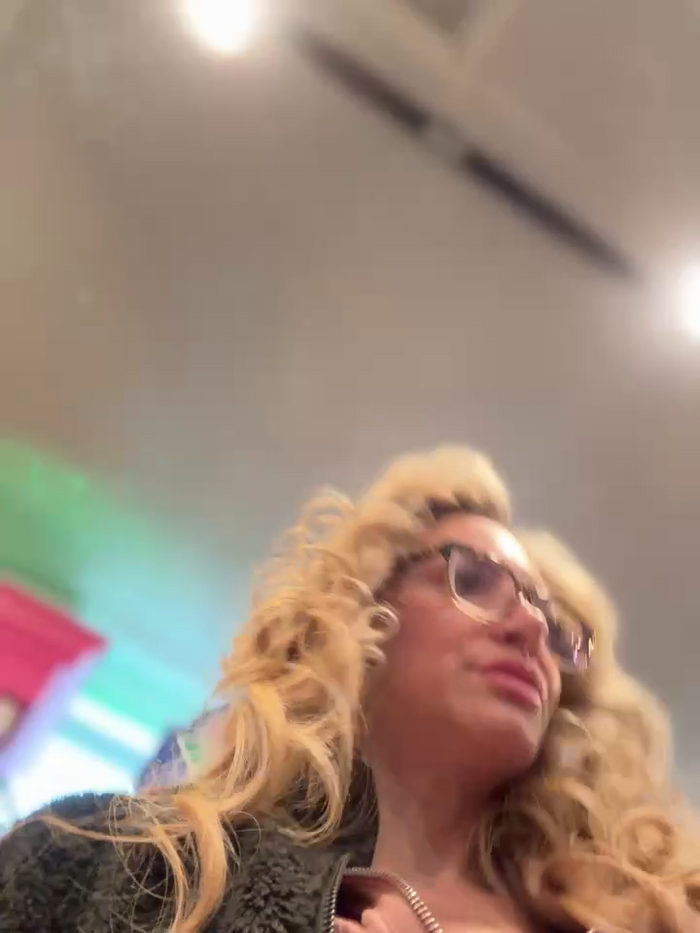 MessyNastyQueen