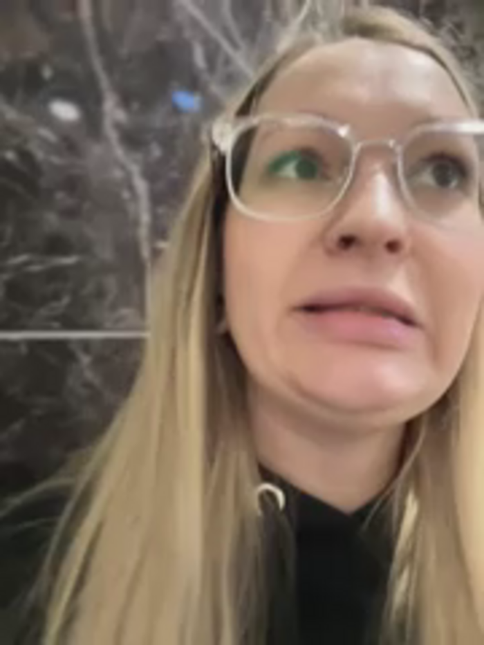 Teya_moon_
