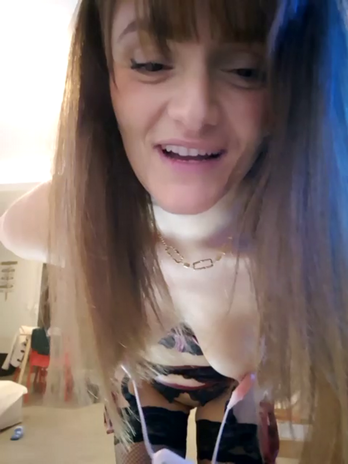 Petitefee_lola