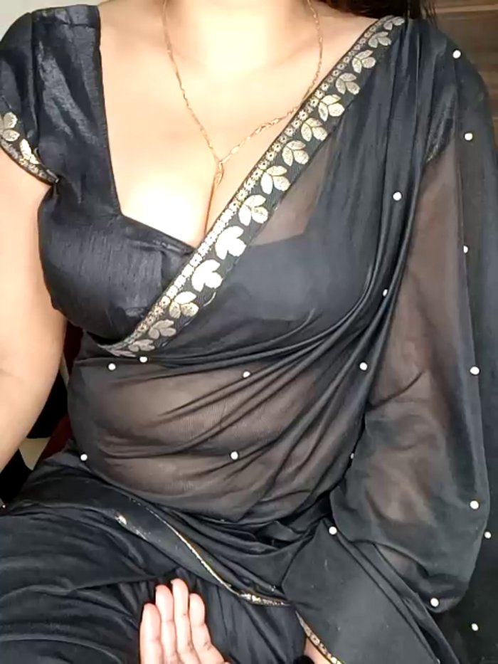 kaamuk_shweta