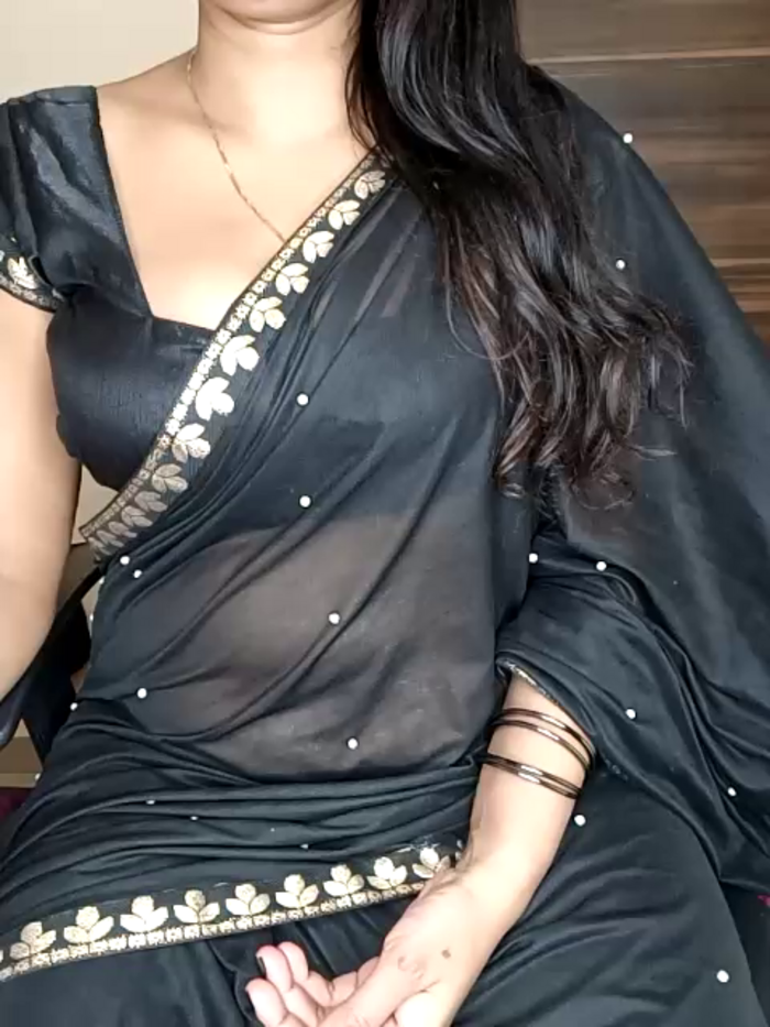 kaamuk_shweta