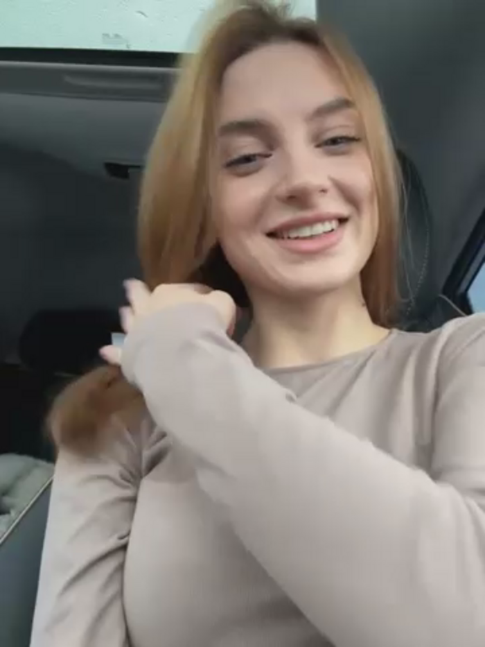 -AngelAri-