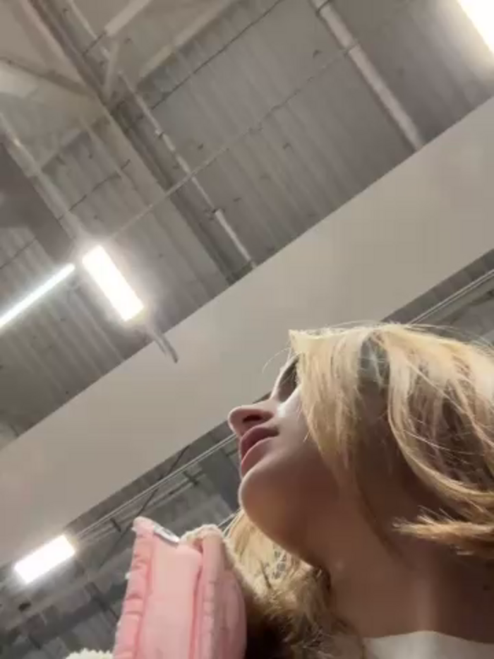-AngelAri-
