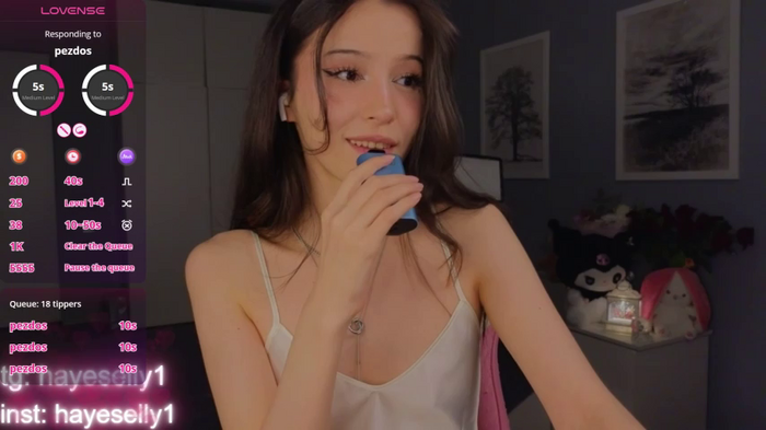 Ella_Hayes