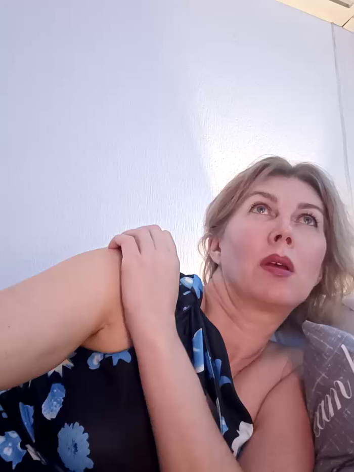 stellahere8