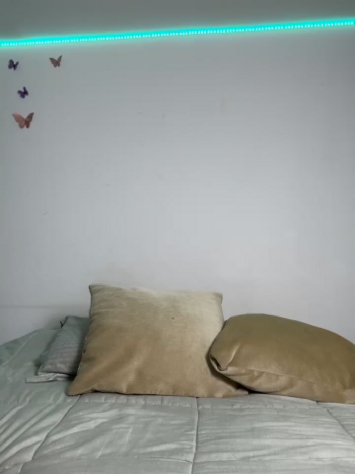 Chloe_Johnson_