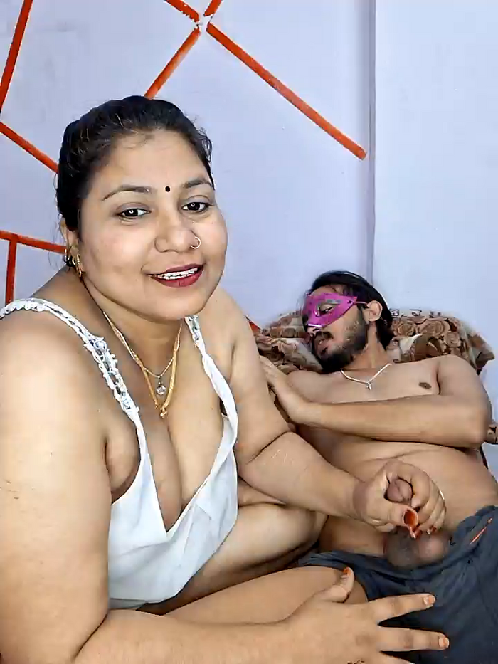 MOM-SUN-COUPLE
