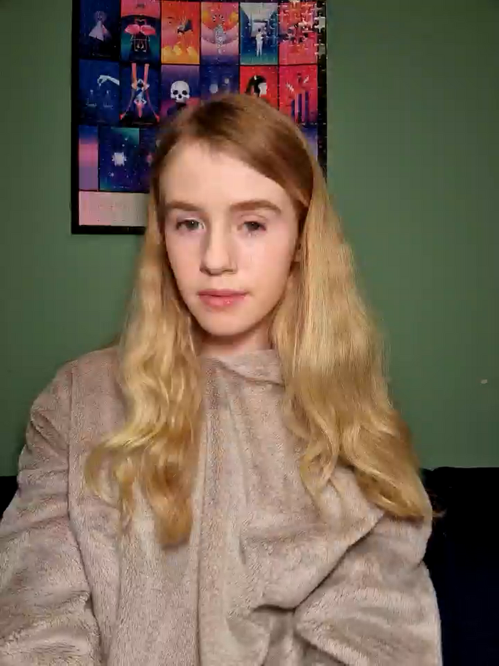 PetiteElise_xcx