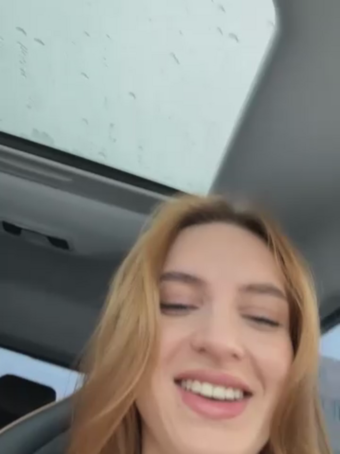 -AngelAri-