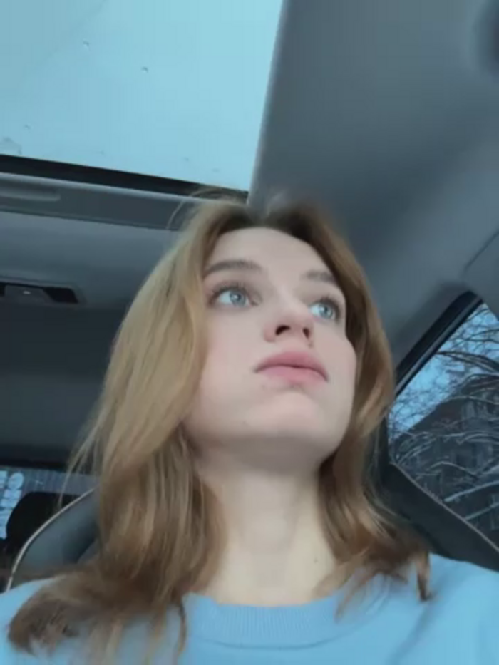-AngelAri-