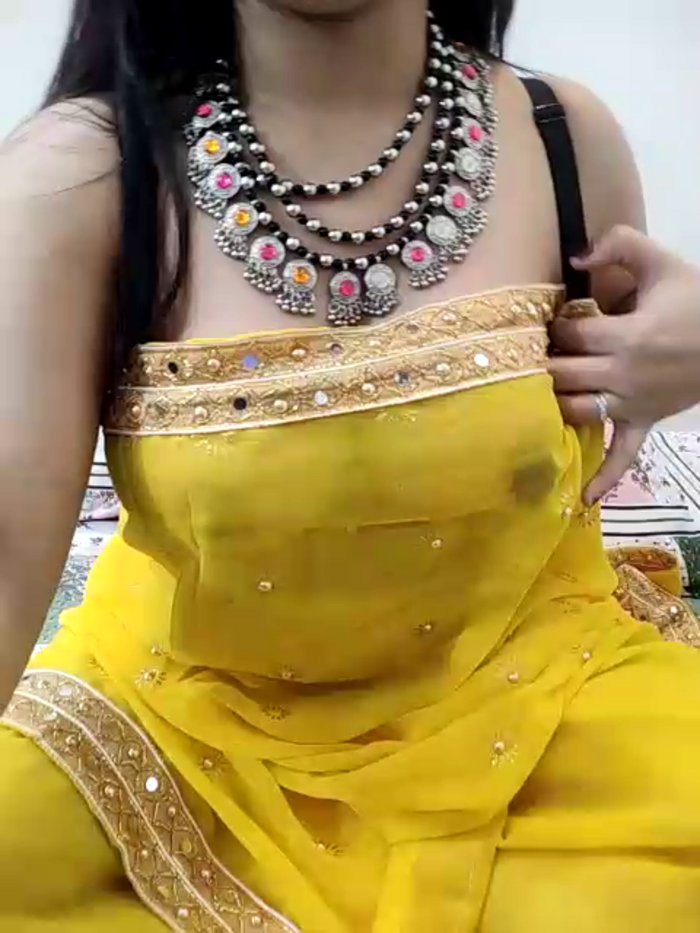 Diya_Chopra