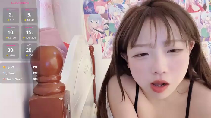 nicole_888