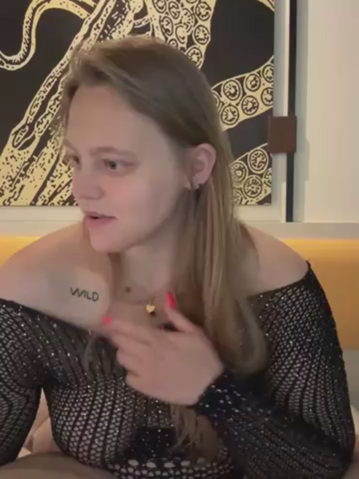 KinkyAmy6