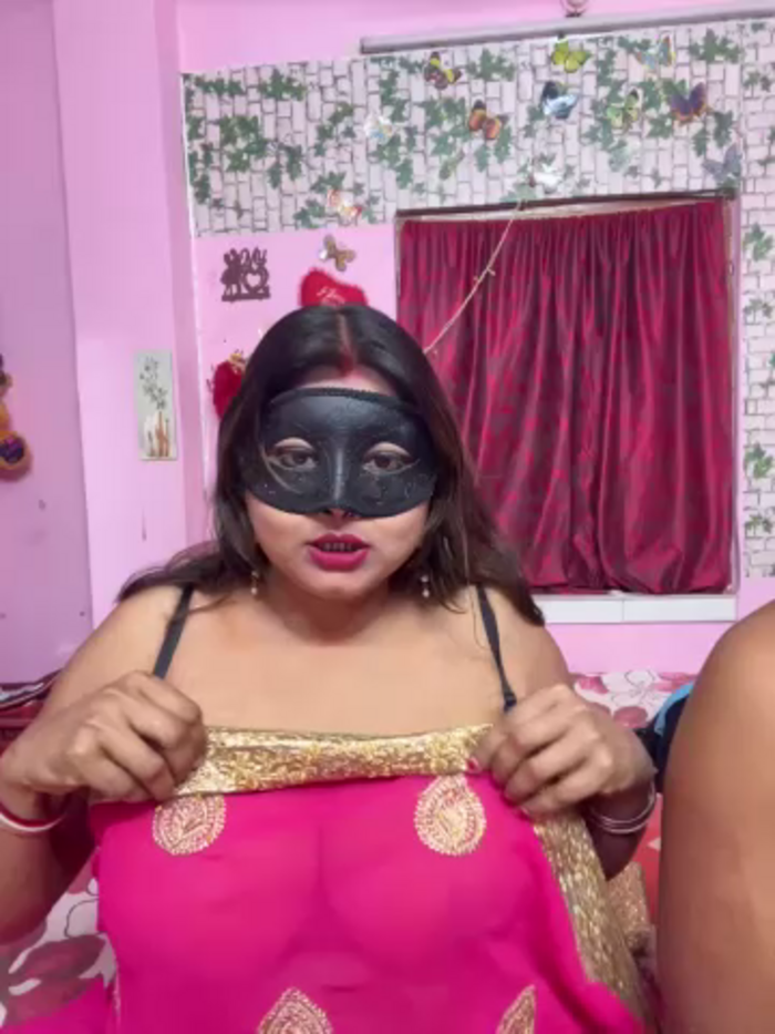 Naughty_hot_Rose