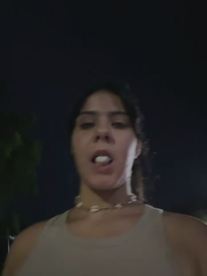 kevin_hotgirls