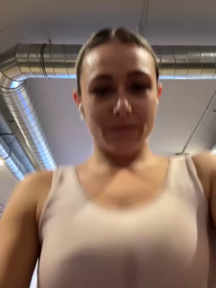 petrouchkaaa_
