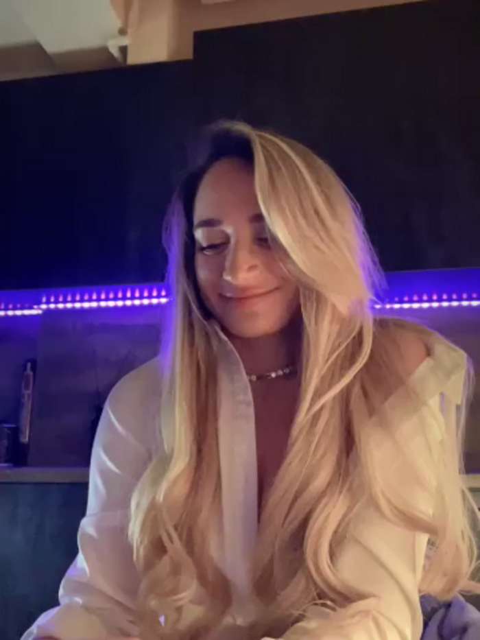 Ivy_Bae