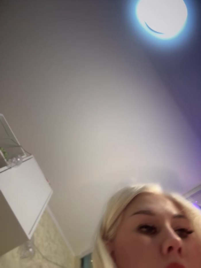 LaraHollywood
