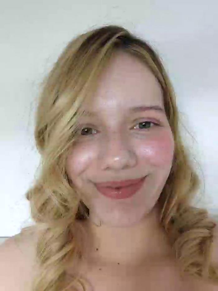 NicoleCut