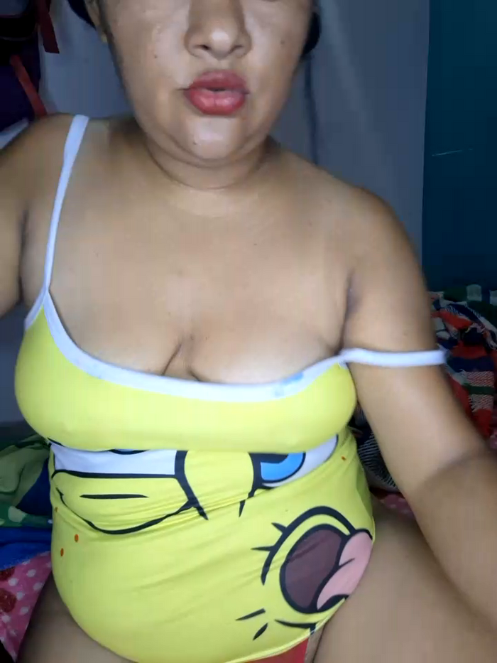 hot_mother02