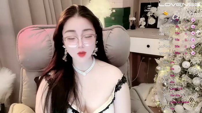 Monica-888