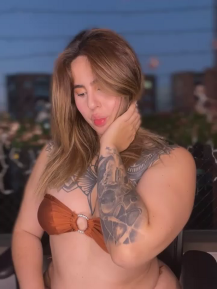 ValerieHilton