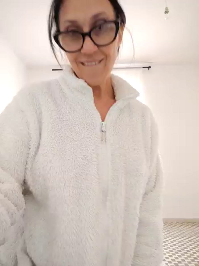 JasmineNoir2