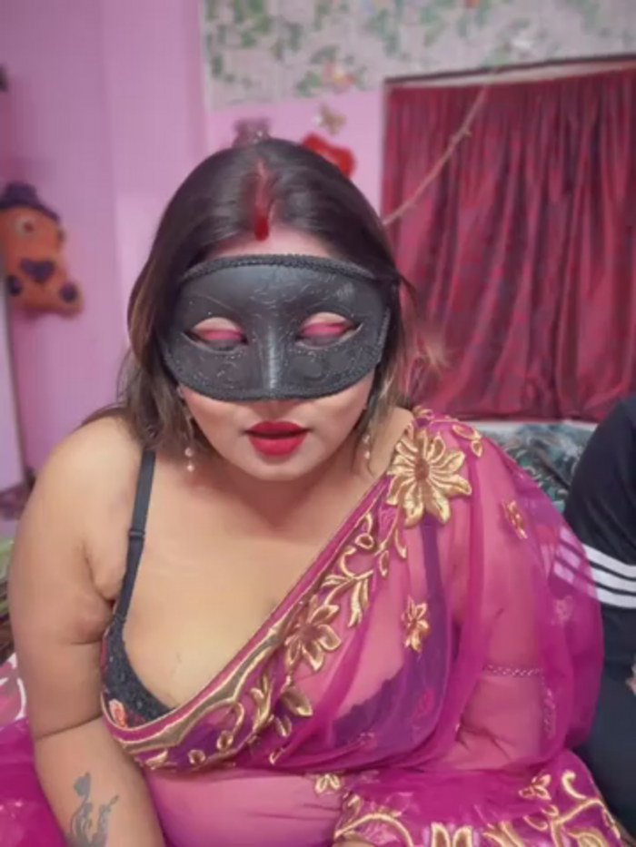 Naughty_hot_Rose