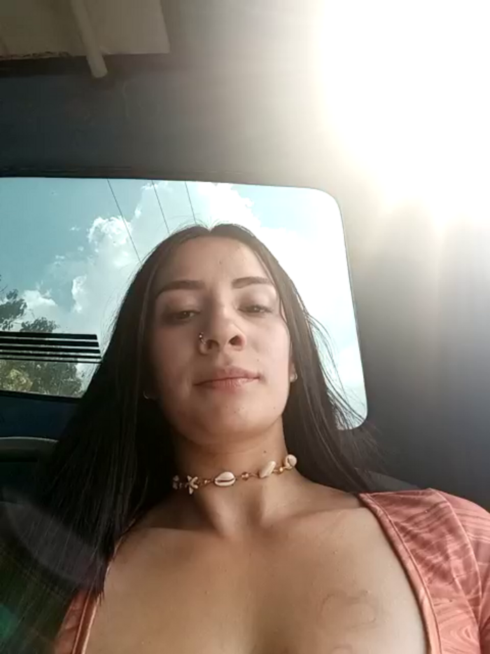 SAMANTHA-16_