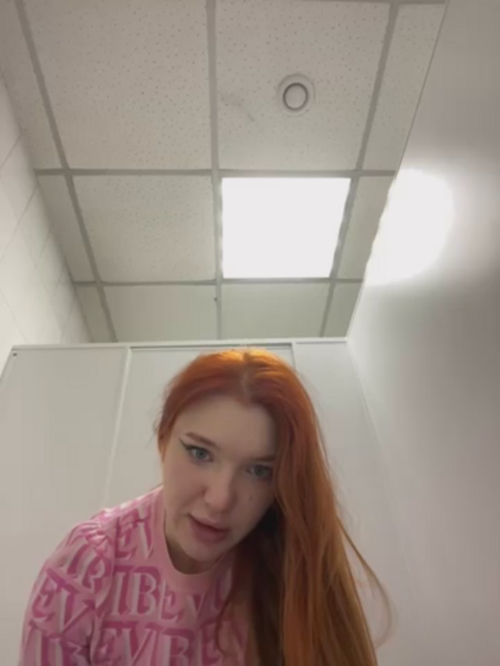 AmmyHot