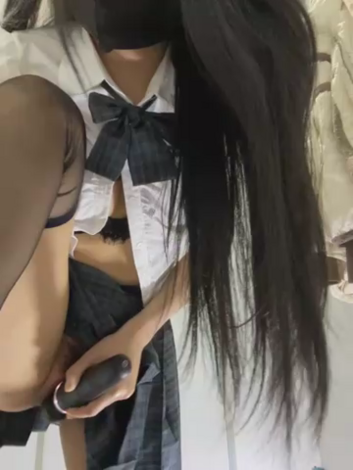 Asia-Lynn